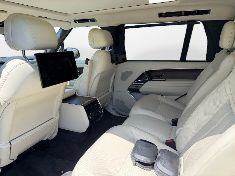 2023 Land Rover Range Rover Autobiography