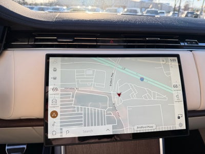 2024 Land Rover Range Rover P530 SE