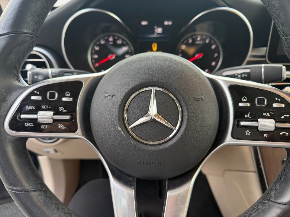 2020 Mercedes-Benz GLC 300 GLC 300