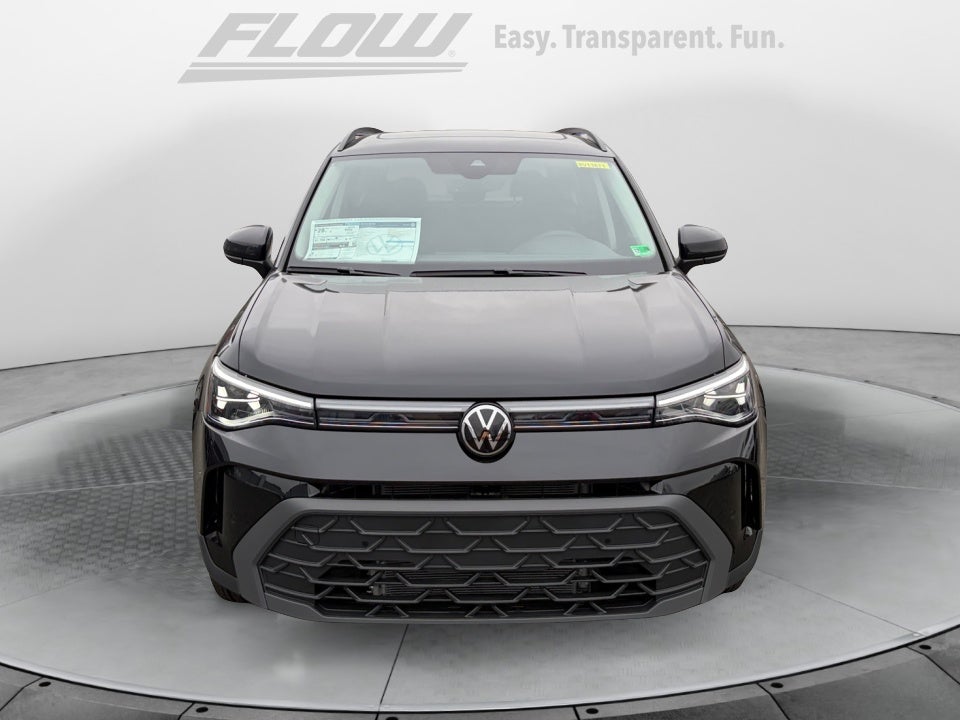 2026 Volkswagen Taos SE Black