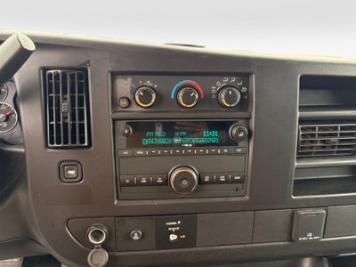 2024 GMC Savana Cargo RWD 2500 Regular Wheelbase Work Van