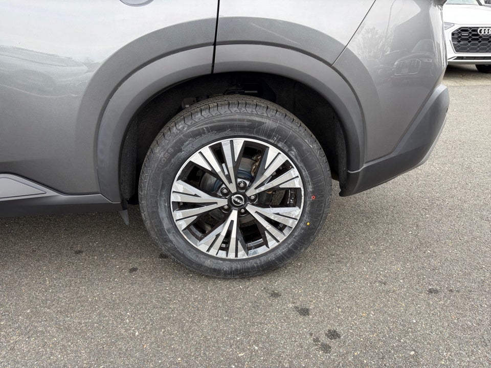 2022 Nissan Rogue SV Intelligent AWD