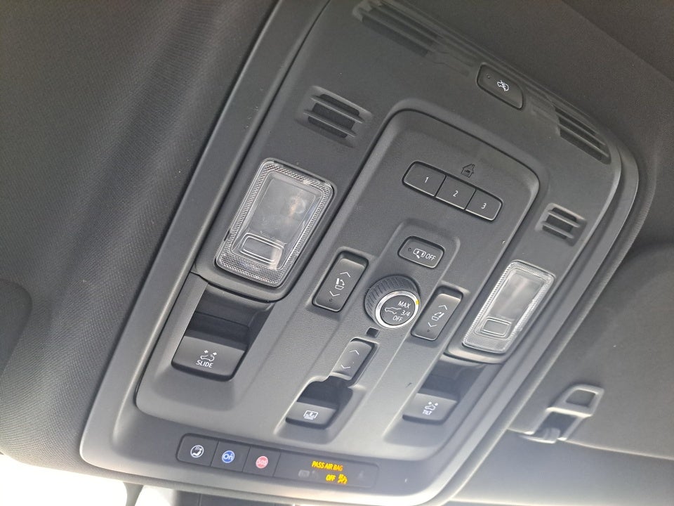 2021 GMC Yukon 4WD Denali