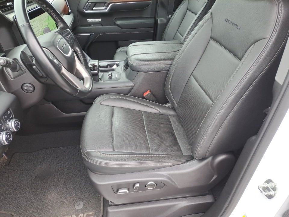 2024 GMC Sierra 1500 4WD Crew Cab Short Box Denali