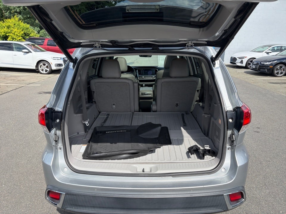 2019 Toyota Highlander Limited Platinum