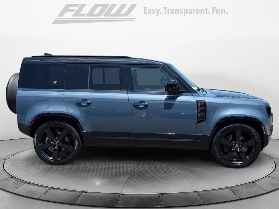 2024 Land Rover Defender X-Dynamic SE