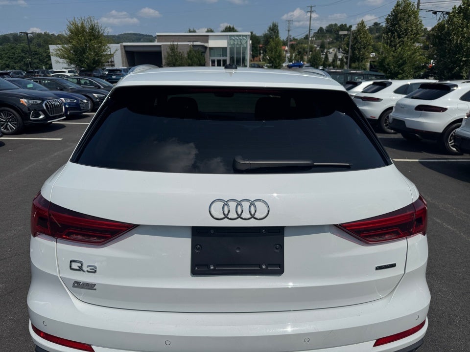 2023 Audi Q3 Premium Plus 45 TFSI S line quattro Tiptronic