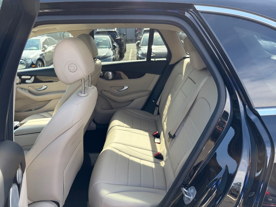 2016 Mercedes-Benz GLC 300 4MATIC®