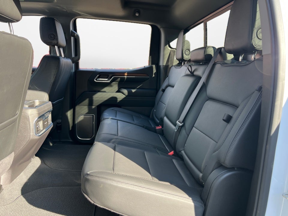 2024 GMC Sierra 1500 4WD Crew Cab Short Box Denali