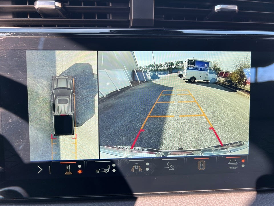 2024 GMC Sierra 1500 4WD Crew Cab Short Box Denali