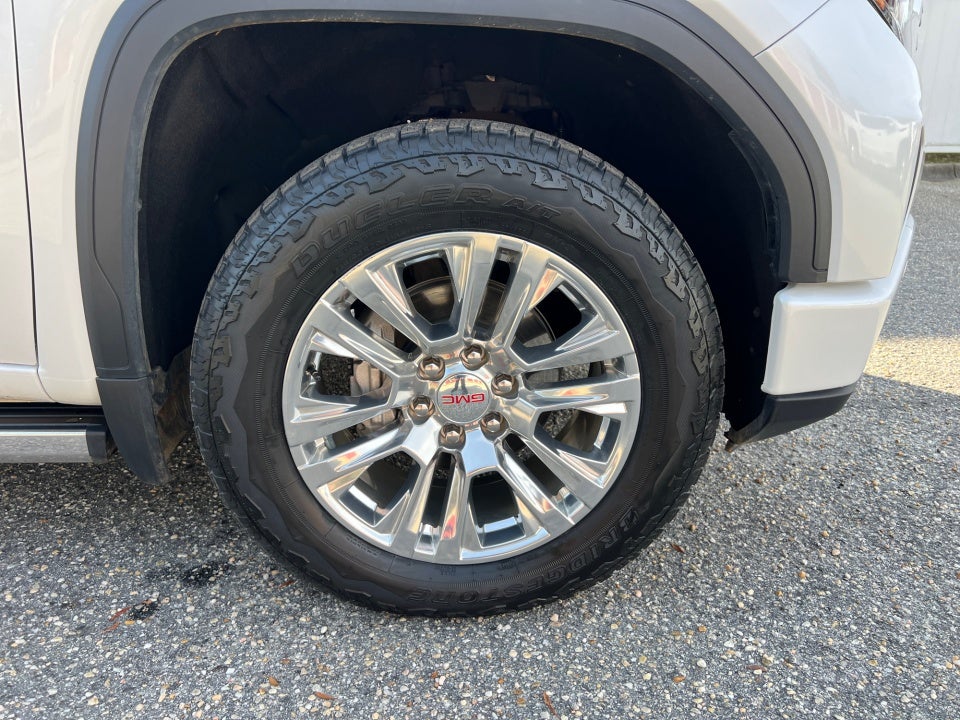 2024 GMC Sierra 1500 4WD Crew Cab Short Box Denali