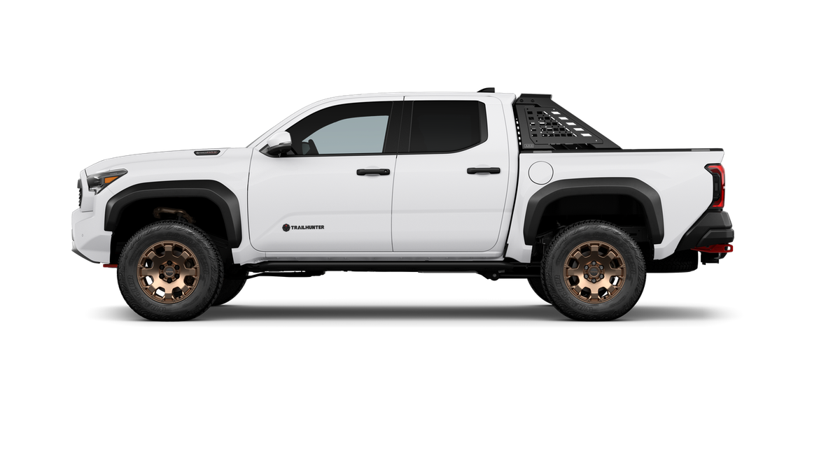 2026 Toyota Tacoma i-FORCE MAX Trailhunter