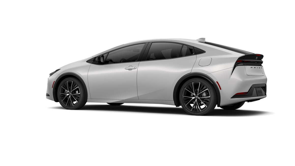 2027 Toyota Prius XLE