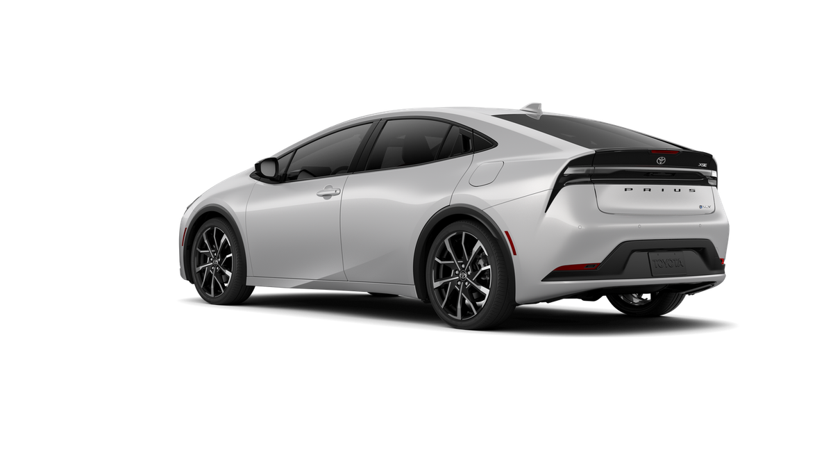 2026 Toyota Prius Plug-in Hybrid XSE