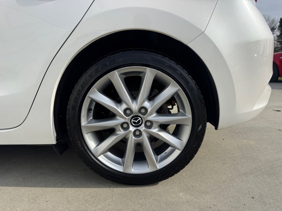 2017 Mazda Mazda3 Hatchback Touring 2.5