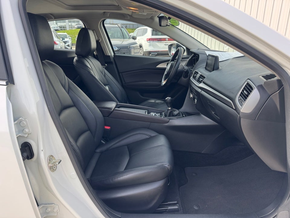 2017 Mazda Mazda3 Hatchback Touring 2.5