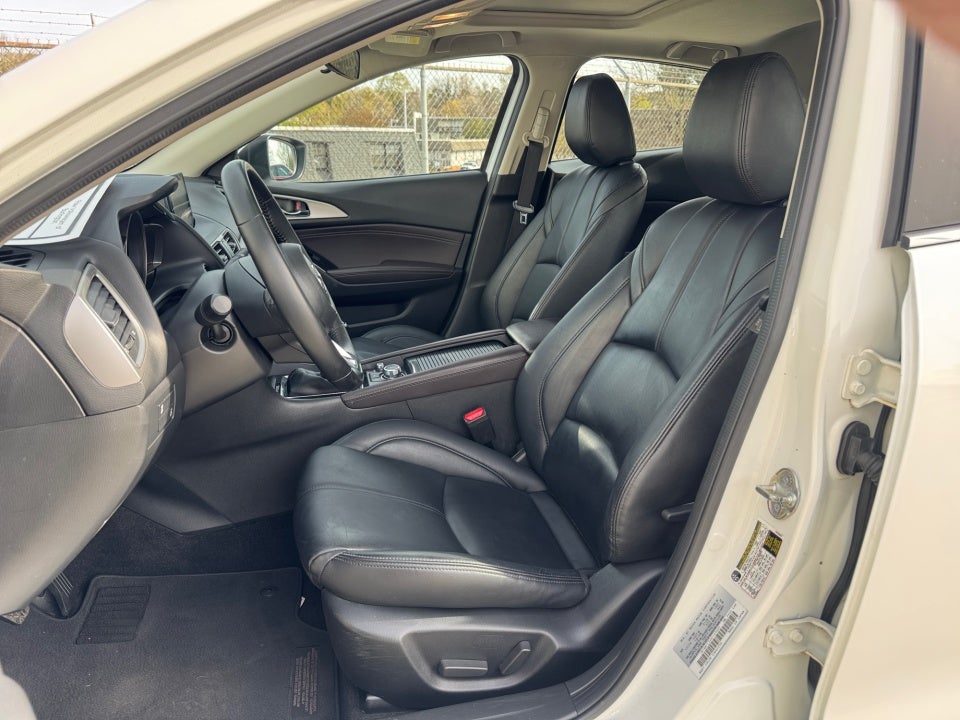 2017 Mazda Mazda3 Hatchback Touring 2.5