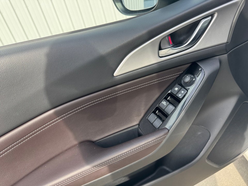 2017 Mazda Mazda3 Hatchback Touring 2.5