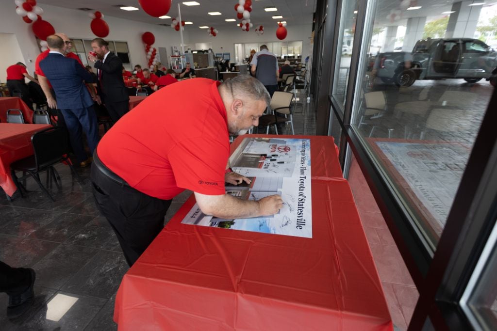 Flow Toyota of Statesville